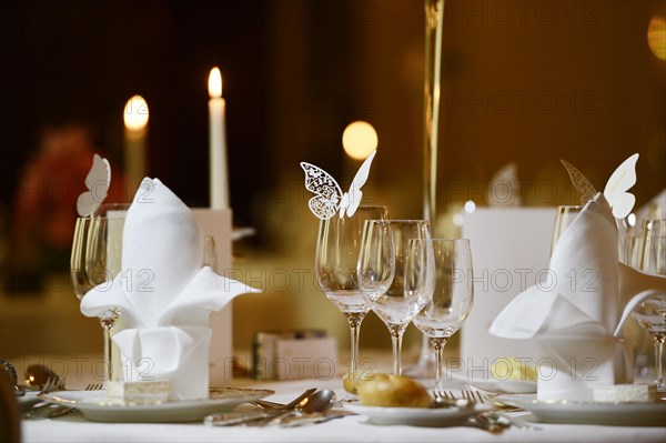 Festive table decoration at a wedding