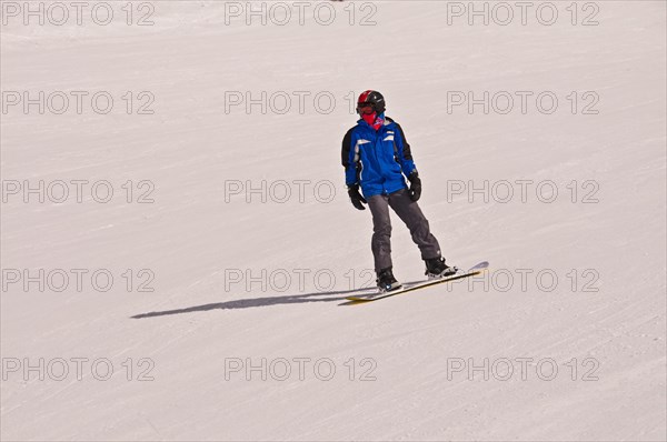 Snowboarder