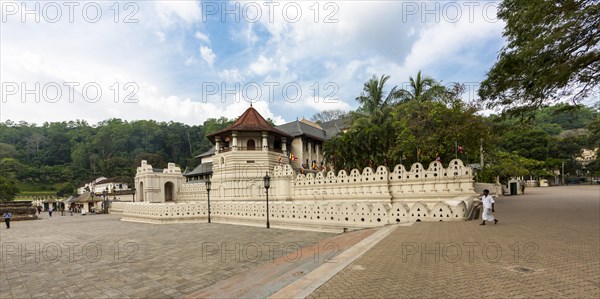 Temple of the Sacred Tooth Relic