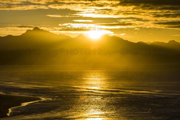 Sunrise on the coast of the Indian Ocean