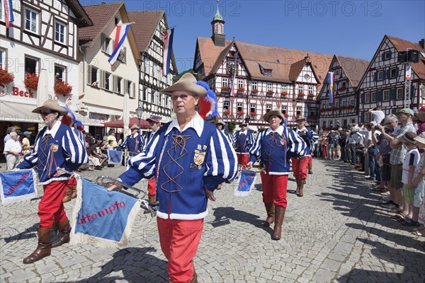 Fanfare players