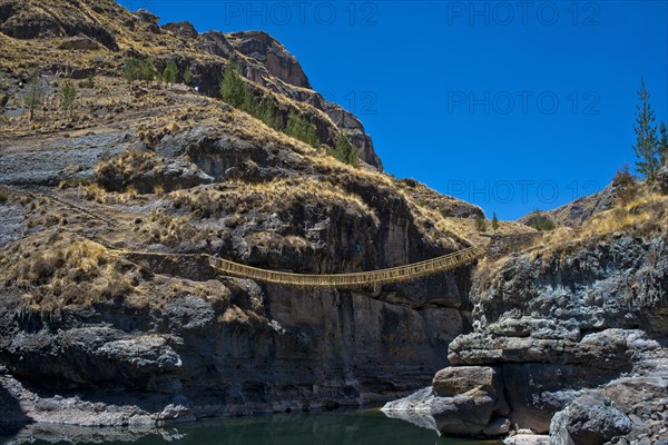 Qu'eswachaka suspension bridge