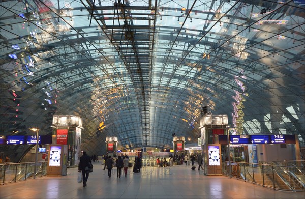 Railway station for long-distance trains at Frankfurt am Main Airport