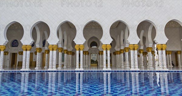 Sheikh Zayed Mosque