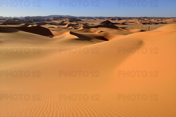 Sand dunes of In Tehak