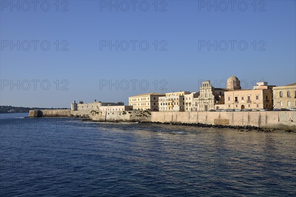 Lungomare d'Ortigia waterside promenade