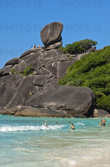 Ao Kueak Beach and Sail Rock