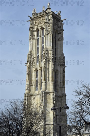 Gothic tower Tour Saint-Jacques