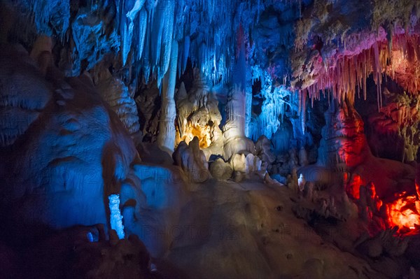 Stalactite cave