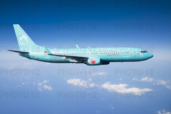 SunExpress Boeing 737 in flight