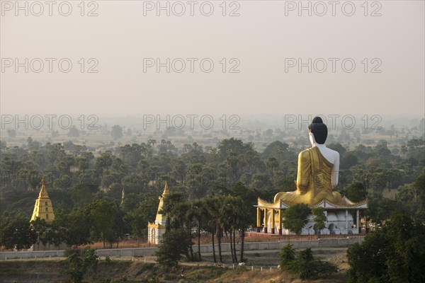 Seated Buddha statue