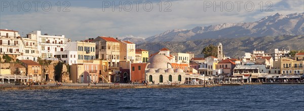 Harbor and historic centre with Hasan Pasha Mosque