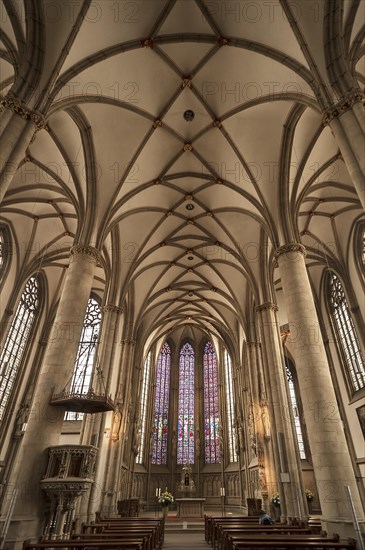 Ceiling vault with altar