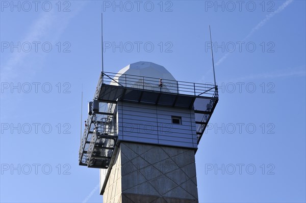 Weather radar station