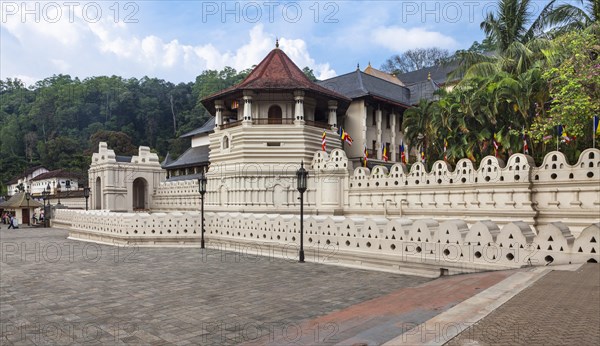 Temple of the Sacred Tooth Relic