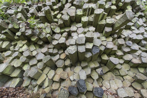 Basalt prism wall