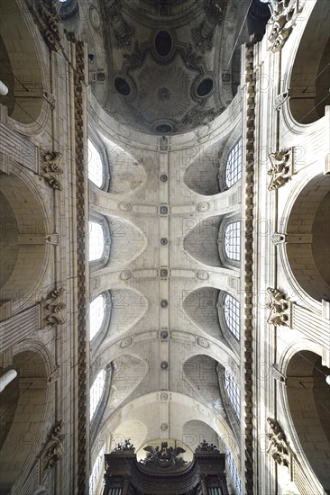 Ceiling construction