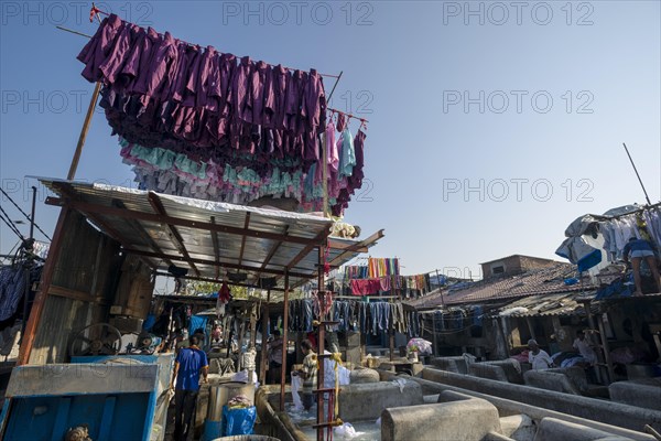 Drying laundry