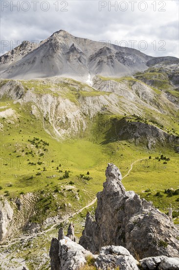 View from Il Jalet viewpoint over the Fuorn Pass