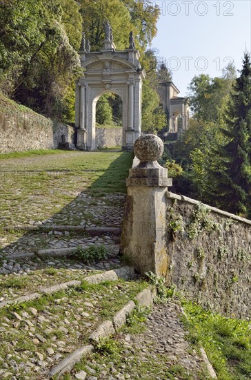 Arco di San Ambrosio arch and Chapel XI