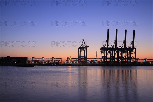 Container bridges