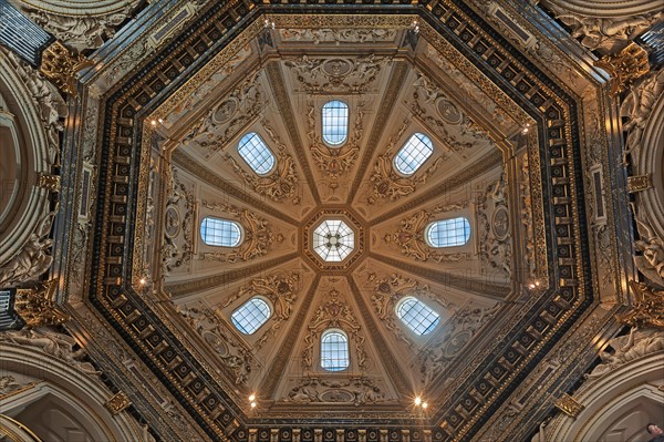 Interior dome view in the staircase