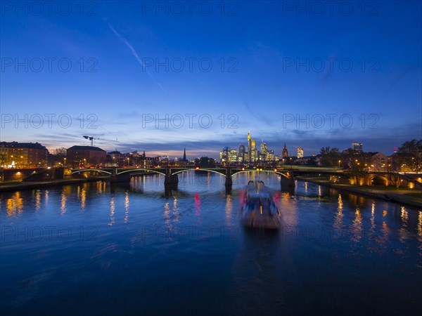 Ignatz-Bubis-Brucke bridge