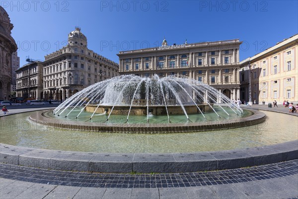 Piazza De Ferrari with well