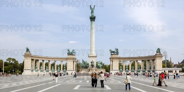 Heroes' Square