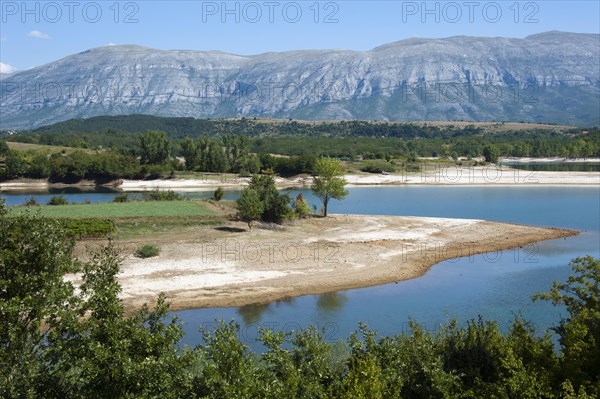 Peruca Reservoir