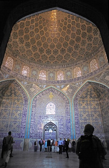 Domed hall of Lotfollah Mosque