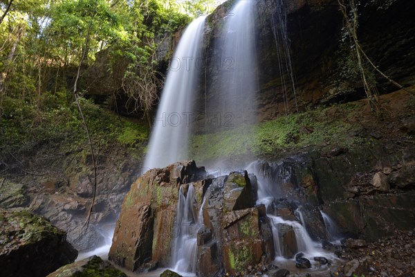 Cha Ong Waterfall