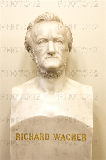 Bust of Richard Wagner in the Semperoper opera house