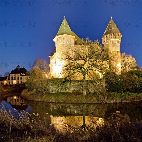 Wasserschloss Burg Linn