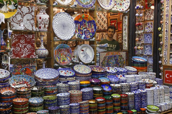 Ceramic dealer