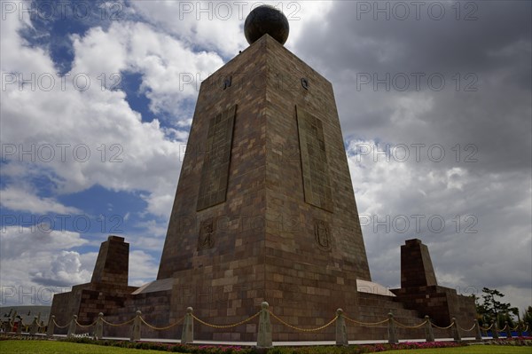 Equatorial Monument