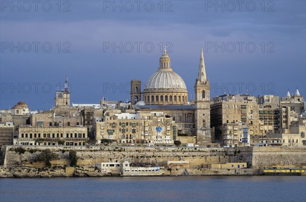 Valletta with the Carmelite Church