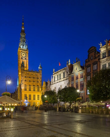 View towards the city hall seen from the Dluga pedestrian zone