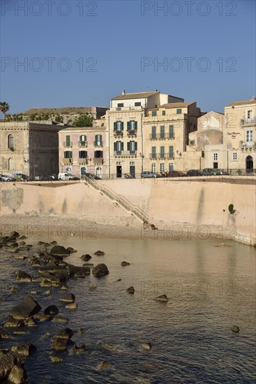 Lungomare d'Ortigia waterside promenade