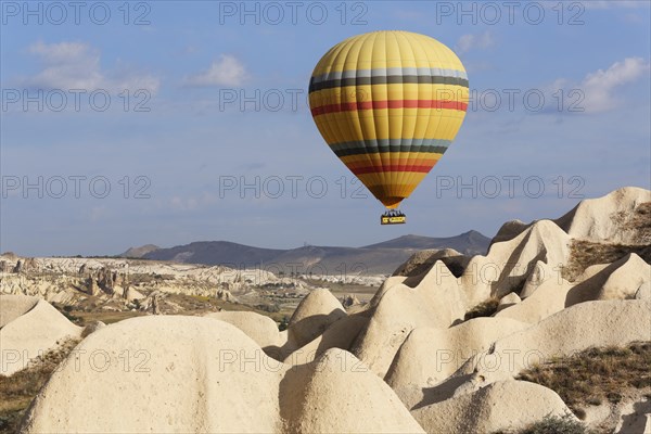 Hot air balloon