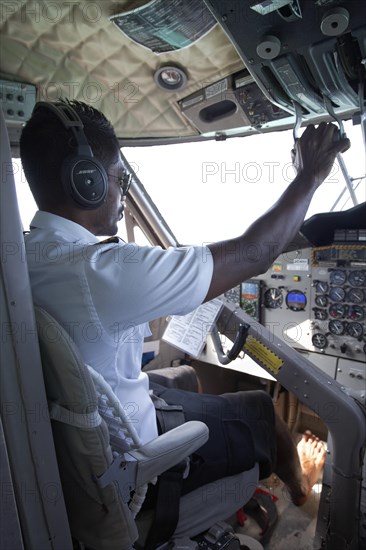 Pilot during the start in the cockpit of a hydroplane