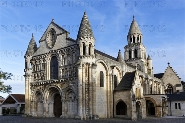 Notre-Dame la Grande church