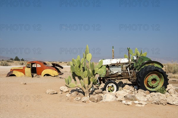 Car and tractor wrecks