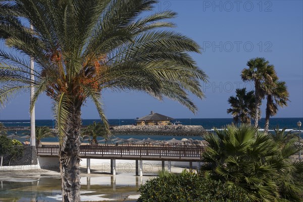 Caleta de Fuste beach promenade