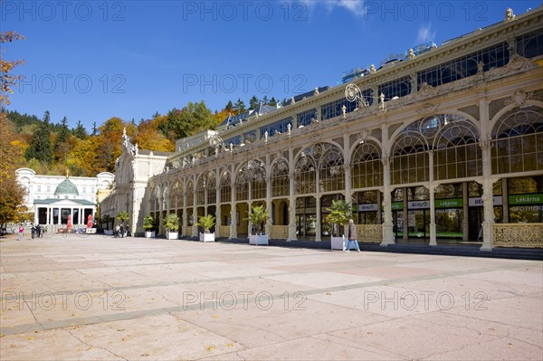 Cast-iron colonnade