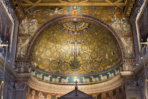 Triumphal arch with the prophets Clemens and Peter