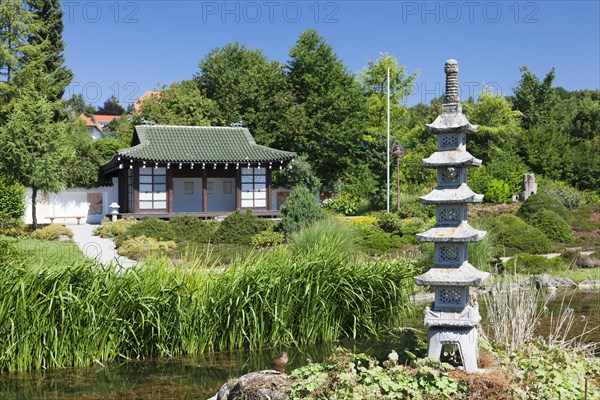 Traditional tea house and pagoda in the Japanese Garden