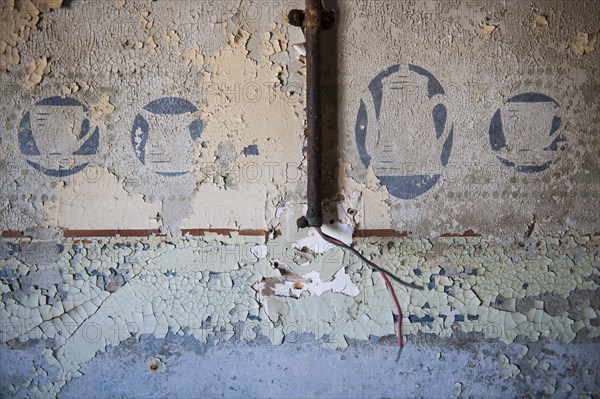 Wall decoration in a kitchen in a former diamond miners' town