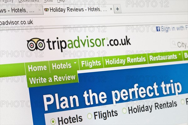 Screenshot of the tripadvisor homepage