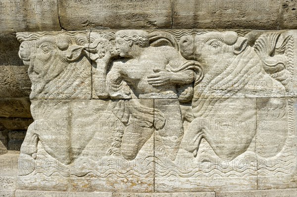 Relief by Heinrich Jobst at the 'Grosser Sprudel' fountain